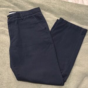 Amazon Essentials Men's Dark Blue Chinos size 33x29